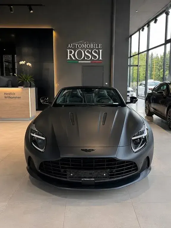 Gebraucht Aston Martin DB12 680 PS (500 kW) 2024 Schwarz Cabrio