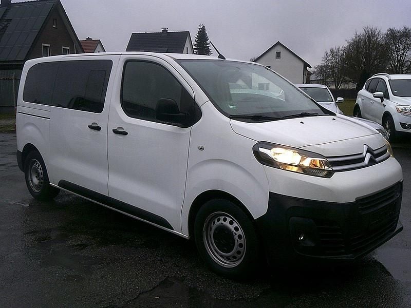Gebraucht Citroën Spacetourer 150 PS (110 kW) 2017 Weiß Van / Kleinbus