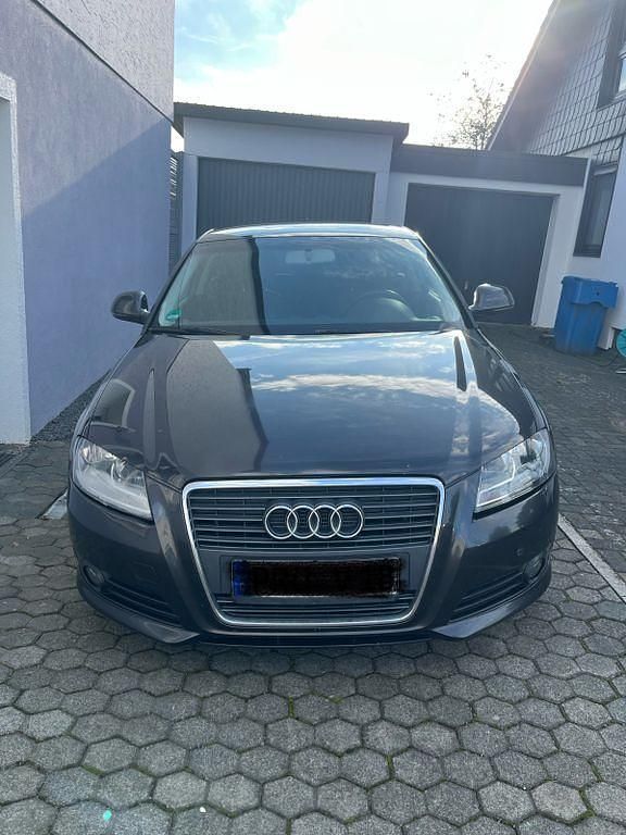 Gebraucht Audi A3 Attraction 105 PS (77 kW) 2009 Grau Kombi