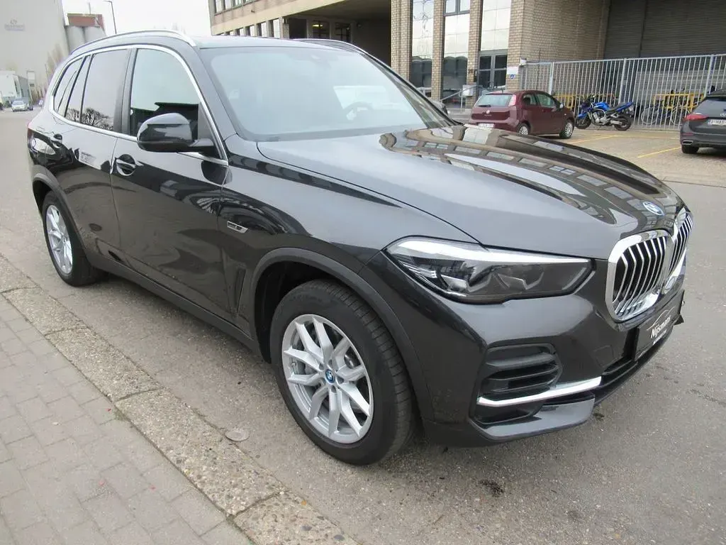 Gebraucht BMW X5 Performance 286 PS (210 kW) 2023 Grau SUV