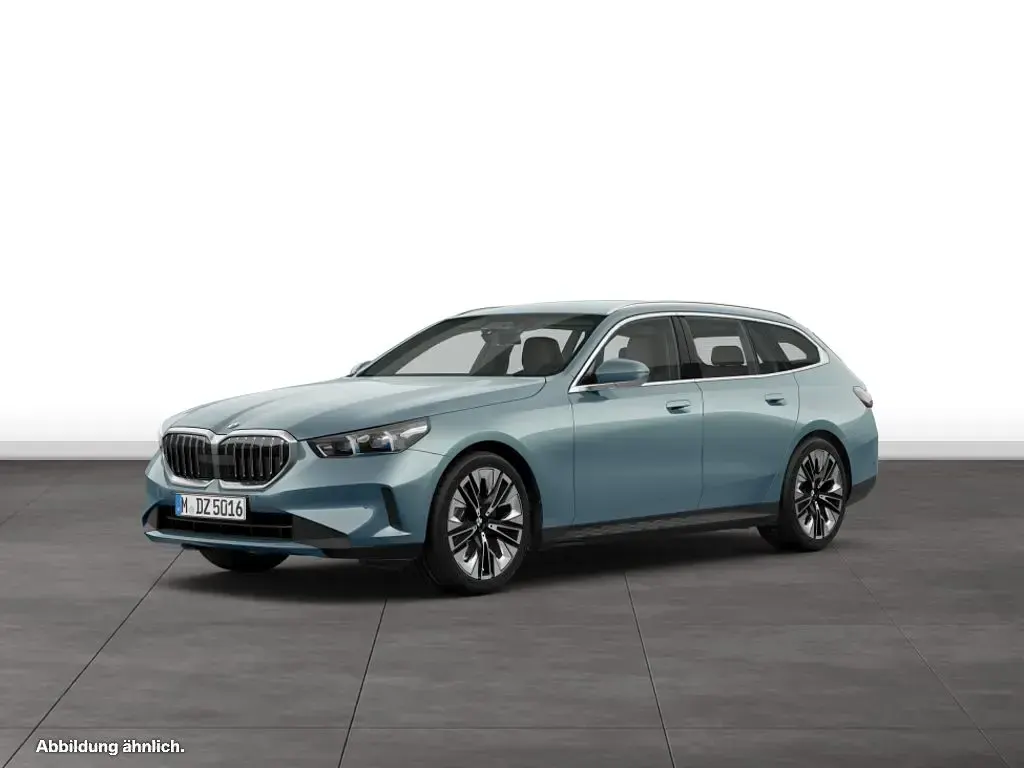 Gebraucht BMW 520 190 PS (139 kW) 2025 Grün Kombi