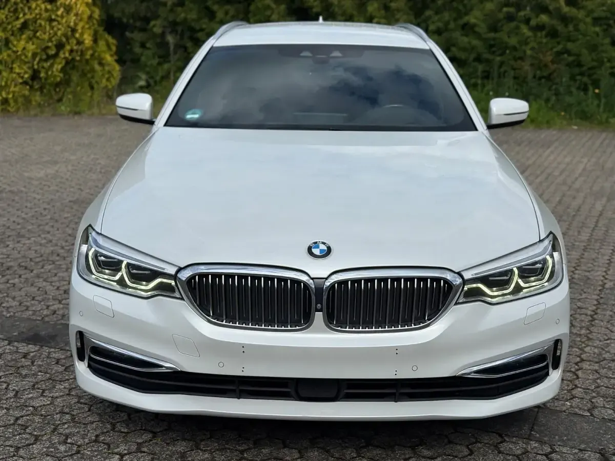 Gebraucht BMW 525 Luxury Line 231 PS (169 kW) 2018 Weiß Kombi