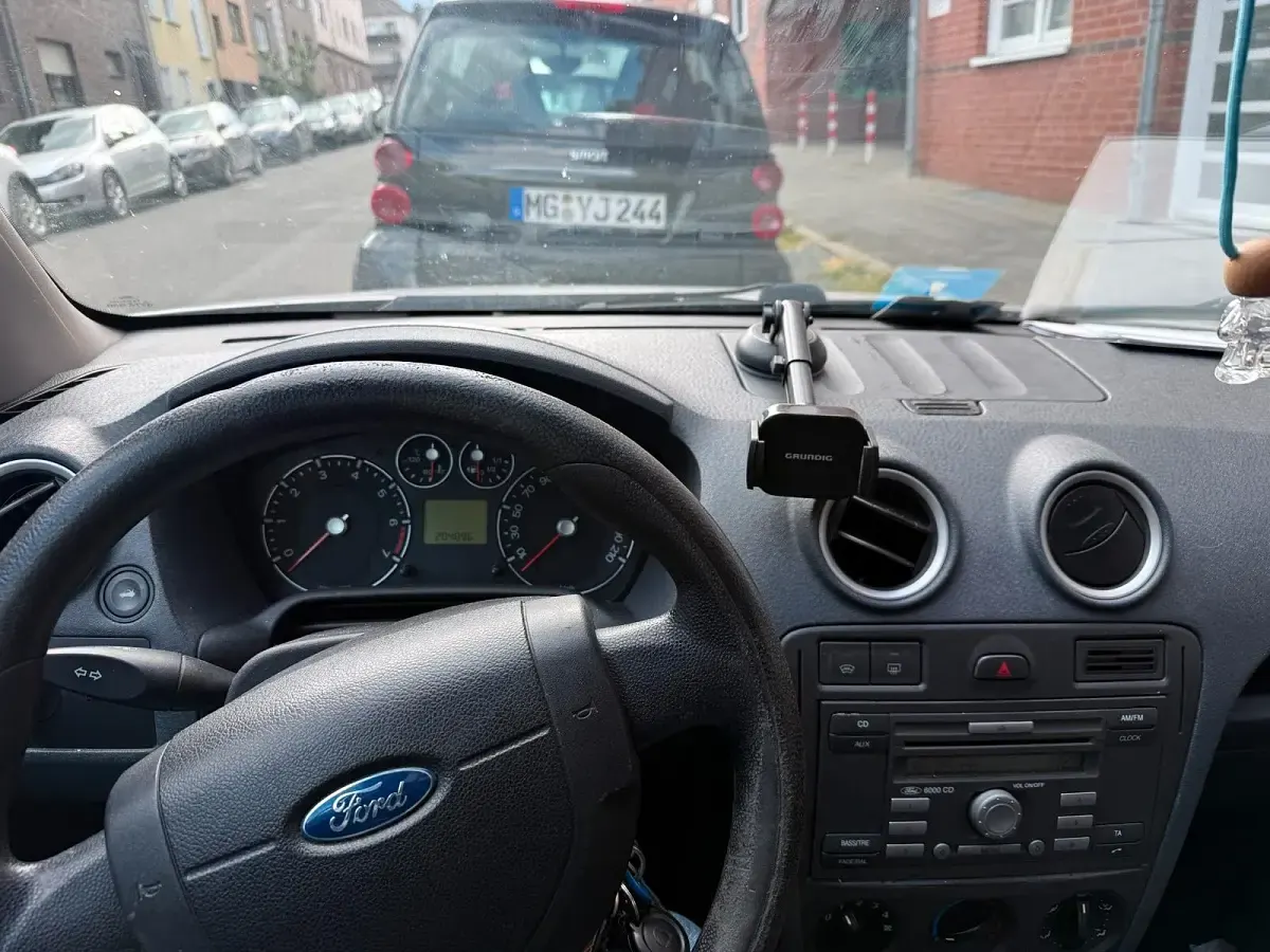 Gebraucht Ford Fusion 96 PS (70 kW) 2006 Silber Kleinwagen