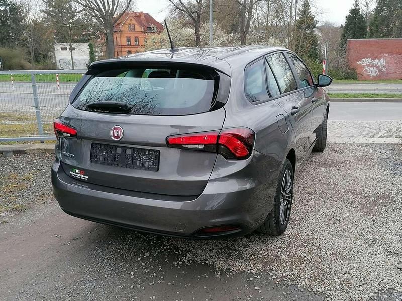 Gebraucht Fiat Tipo Sport 101 PS (74 kW) 2023 Grigio underground (vr695/a)) Kombi