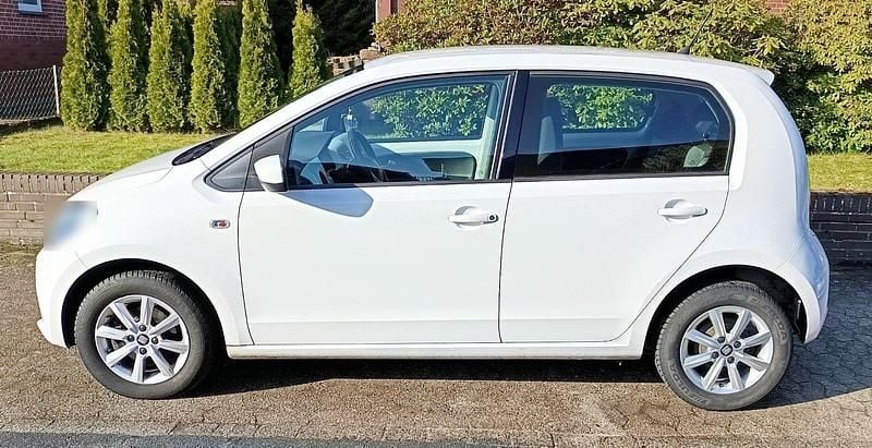 Gebraucht Seat Mii Chic 60 PS (44 kW) 2017 Weiß Kleinwagen