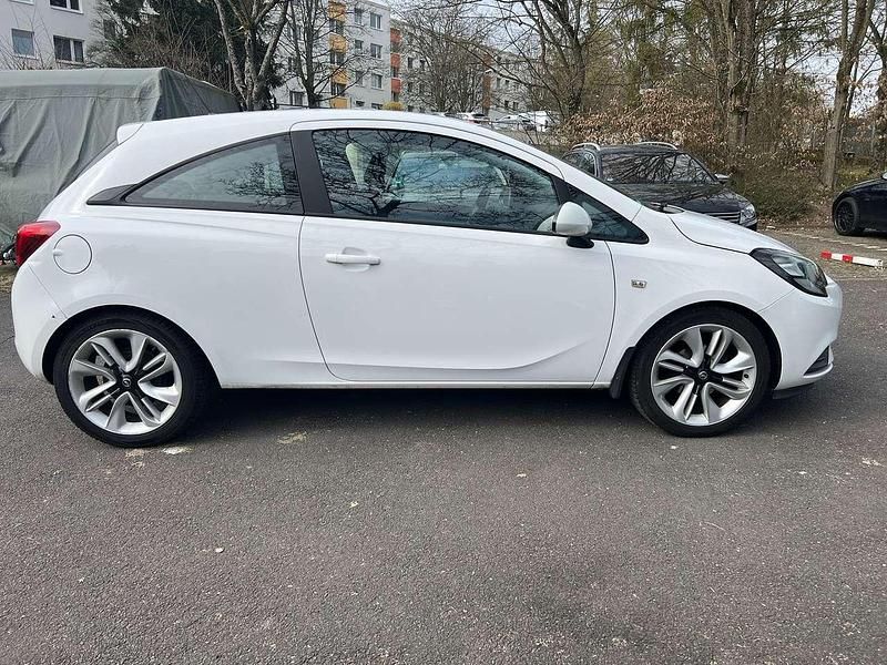 Gebraucht Opel Corsa Selection 90 PS (66 kW) 2015 Weiß Kleinwagen
