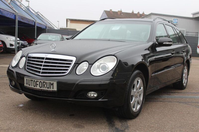 Schwarz Gebraucht 2008 Mercedes E200 Limousine | 5.888 € (Fairer Preis) - Bild 1/4