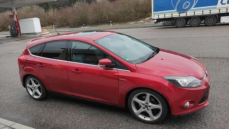 Gebraucht Ford Focus Titanium 163 PS (119 kW) 2012 Kombi
