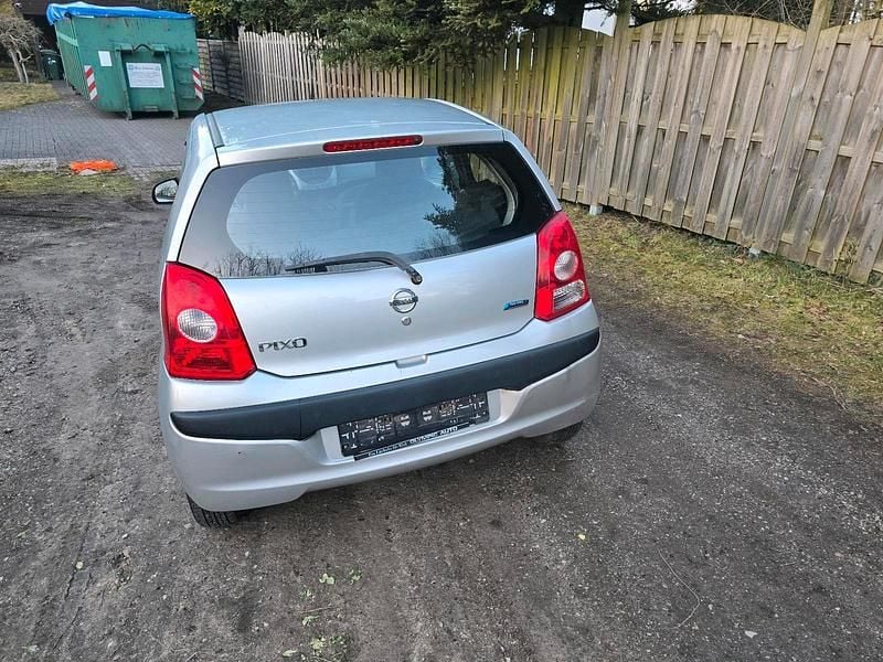 Gebraucht Nissan Pixo 2009 Silber Kleinwagen