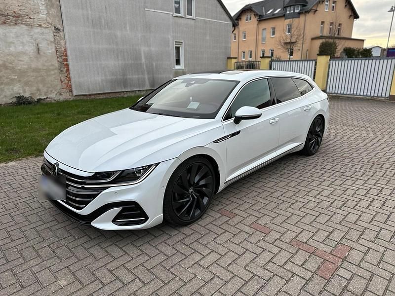 Weiß Gebraucht 2020 VW Arteon R-line Kombi | 28.300 € (Fairer Preis) - Bild 1/4