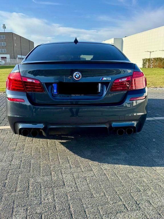 Gebraucht BMW M5 Performance 560 PS (411 kW) 2015 Schwarz Limousine