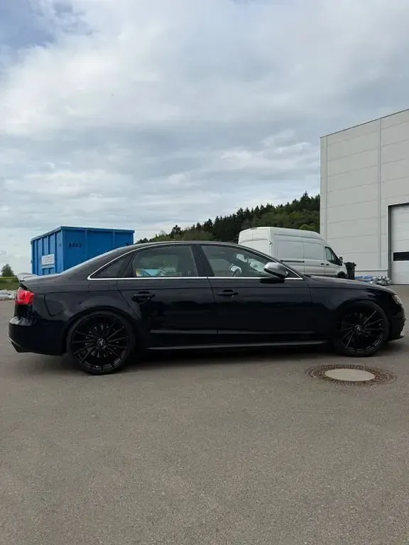 Gebraucht Audi S4 Sport 333 PS (244 kW) 2011 Schwarz Limousine