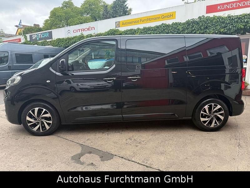 Schwarz Gebraucht 2022 Citroën Spacetourer Business Class Van / Kleinbus | 34.500 € (Guter Preis) - Bild 1/4