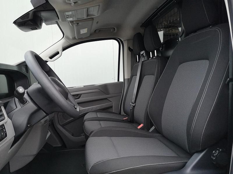 Neu VW T6.1 100 kW (136 PS) 2026 Clear white Van