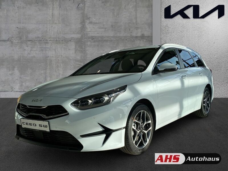 (wd) casa white s Neu 2025 Kia Ceed Sportswagon 4 Kombi | 30.670 € (Etwas zu teuer) - Bild 1/4