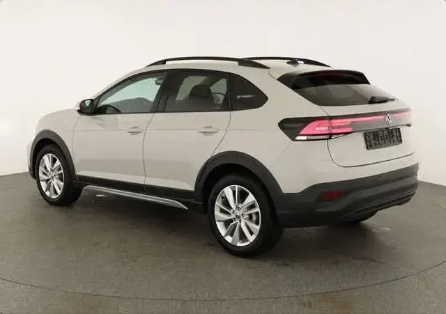 Neu VW Taigo Life 116 PS (85 kW) 2026 Grau SUV
