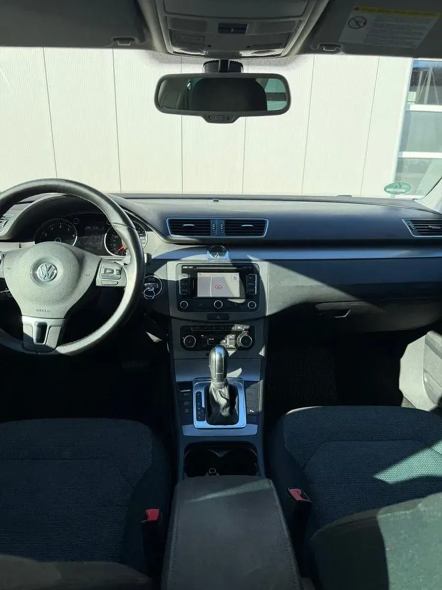 Second-hand VW Passat 160 CP (117 kW) 2011 Gri Break
