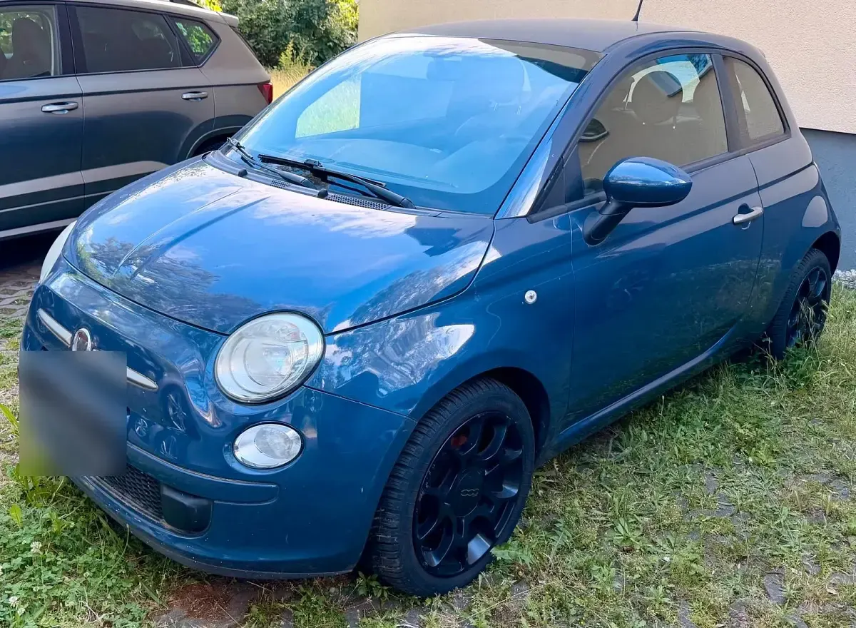 Gebraucht Fiat 500 86 PS (63 kW) 2011 Blau Kleinwagen