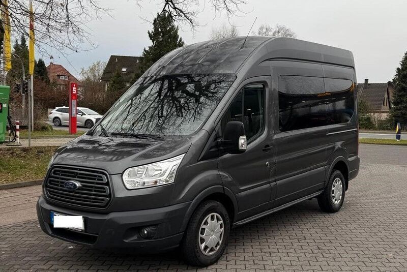 Grau Gebraucht 2019 Ford Transit Trend Kombi | 24.990 € (Teuer) - Bild 1/4