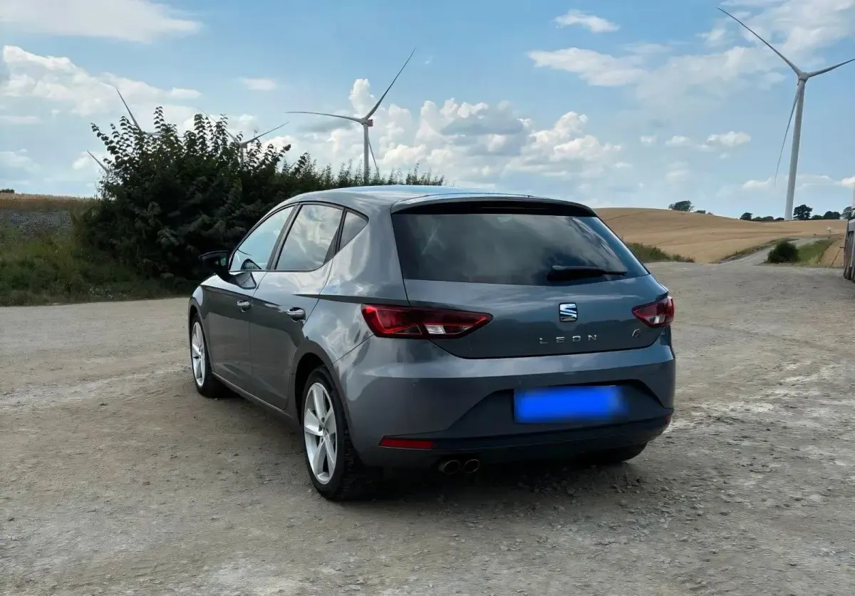 Gebraucht Seat Leon FR 122 PS (89 kW) 2014 Grau Limousine
