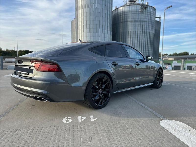 Gebraucht Audi A7 Sportback S-Line 217 PS (159 kW) 2017 Grau Kleinwagen
