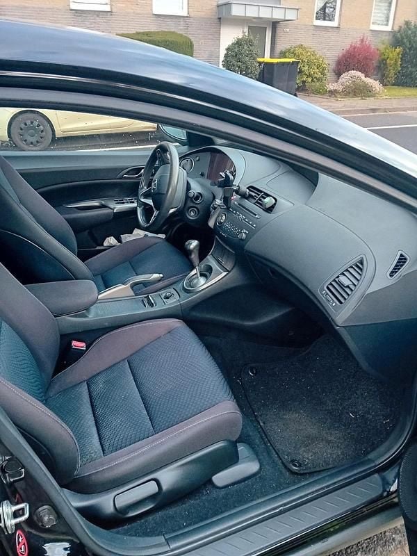 Gebraucht Honda Civic 99 PS (72 kW) 2011 Schwarz Limousine