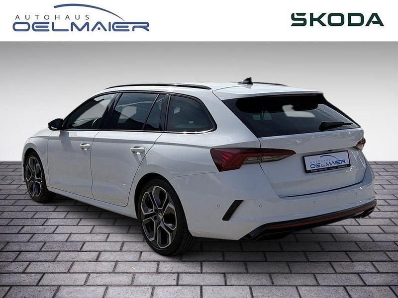 Gebraucht Skoda Octavia RS 200 PS (147 kW) 2022 Weiß Kombi