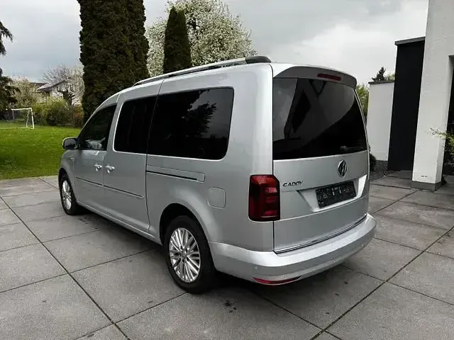 Gebraucht VW Caddy Maxi Highline 77 PS (56 kW) 2016 Andere Van / Kleinbus