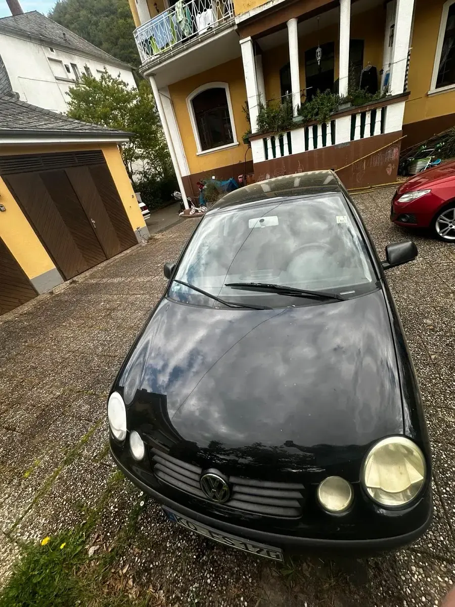 Gebraucht VW Polo 56 PS (41 kW) 2004 Schwarz Kleinwagen