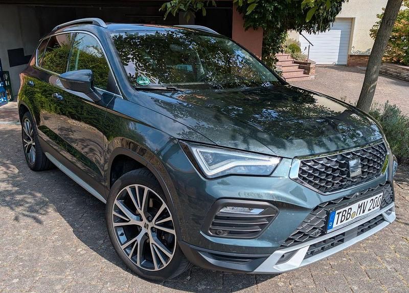 Gebraucht Seat Ateca 4Drive 150 PS (110 kW) 2020 Grün SUV