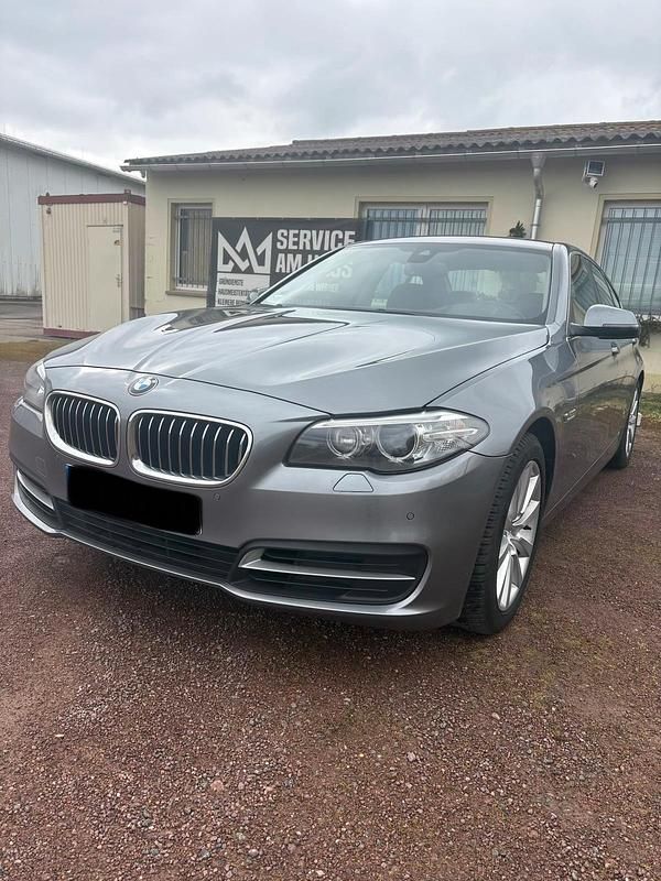 Gebraucht BMW 530 258 PS (189 kW) 2013 Grau Limousine