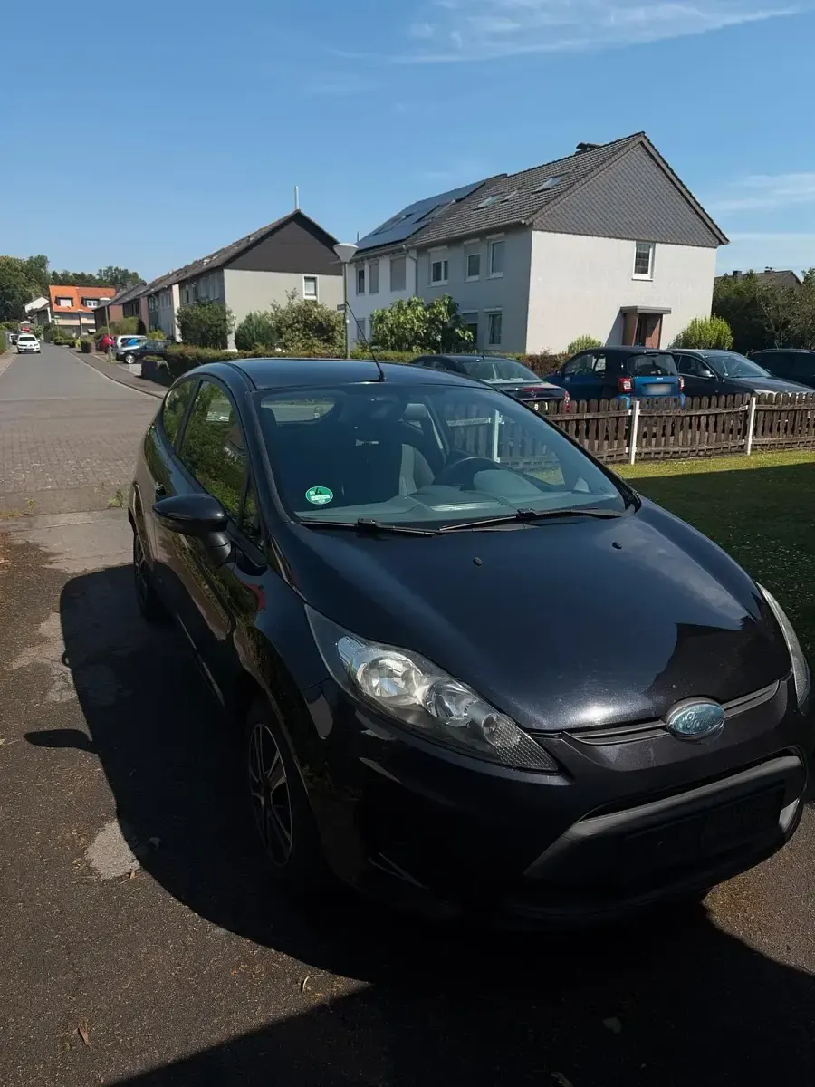 Gebraucht Ford Fiesta 60 PS (44 kW) 2009 Schwarz Kleinwagen