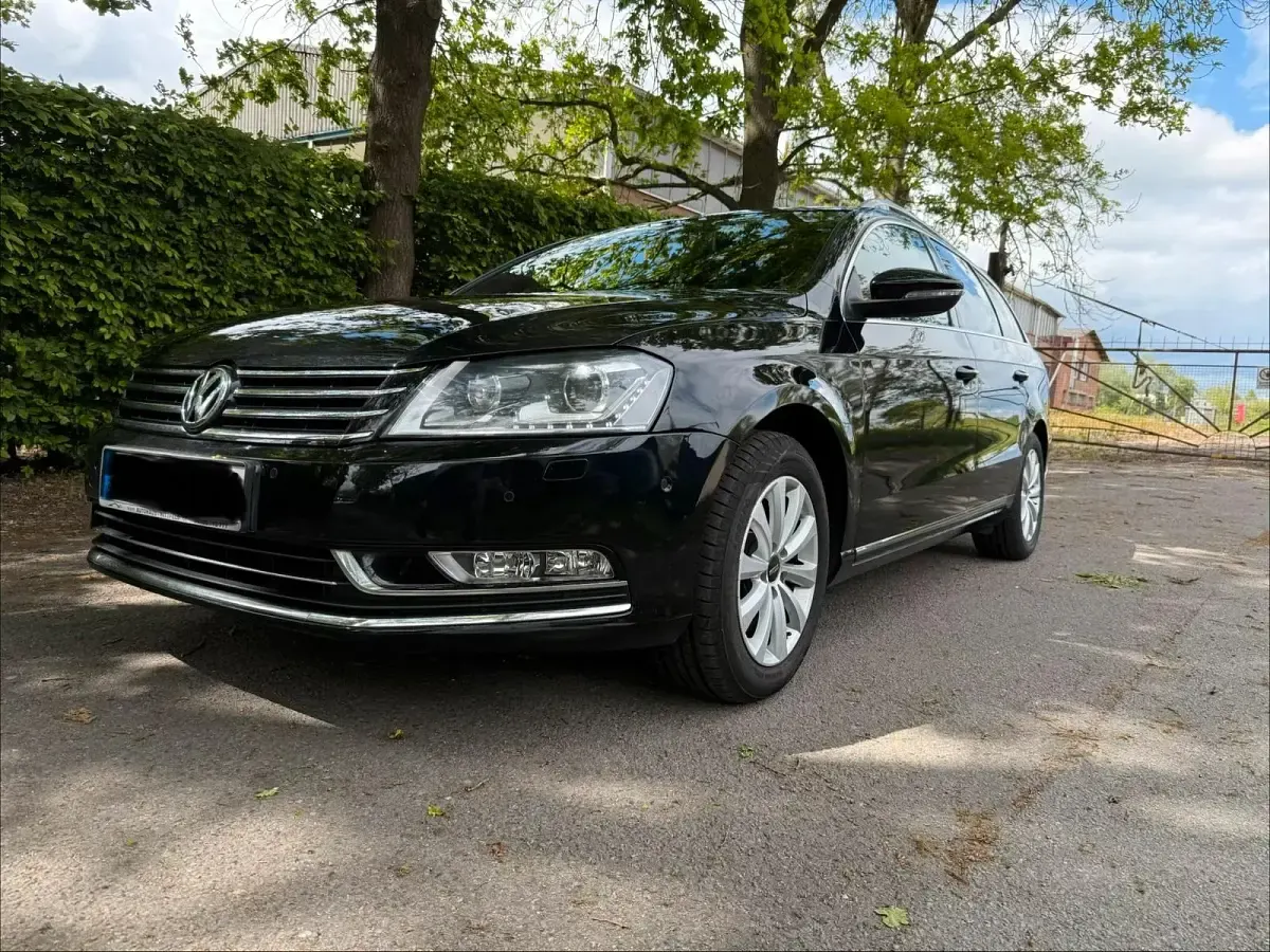 Gebraucht VW Passat 177 PS (130 kW) 2014 Schwarz Kombi
