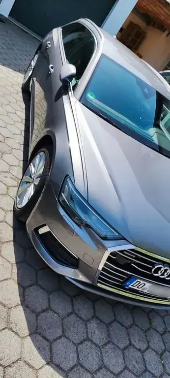 Gebraucht Audi A6 Design 204 PS (150 kW) 2021 Silber Kombi