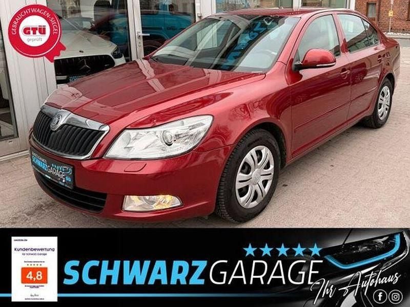 Rot Gebraucht 2009 Skoda Octavia Elegance Limousine | 5.490 € (Guter Preis) - Bild 1/3