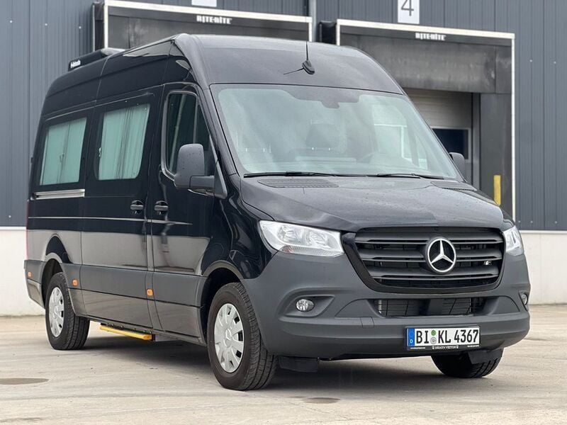 Gebraucht Mercedes Sprinter 170 PS (125 kW) 2022 Schwarz Van