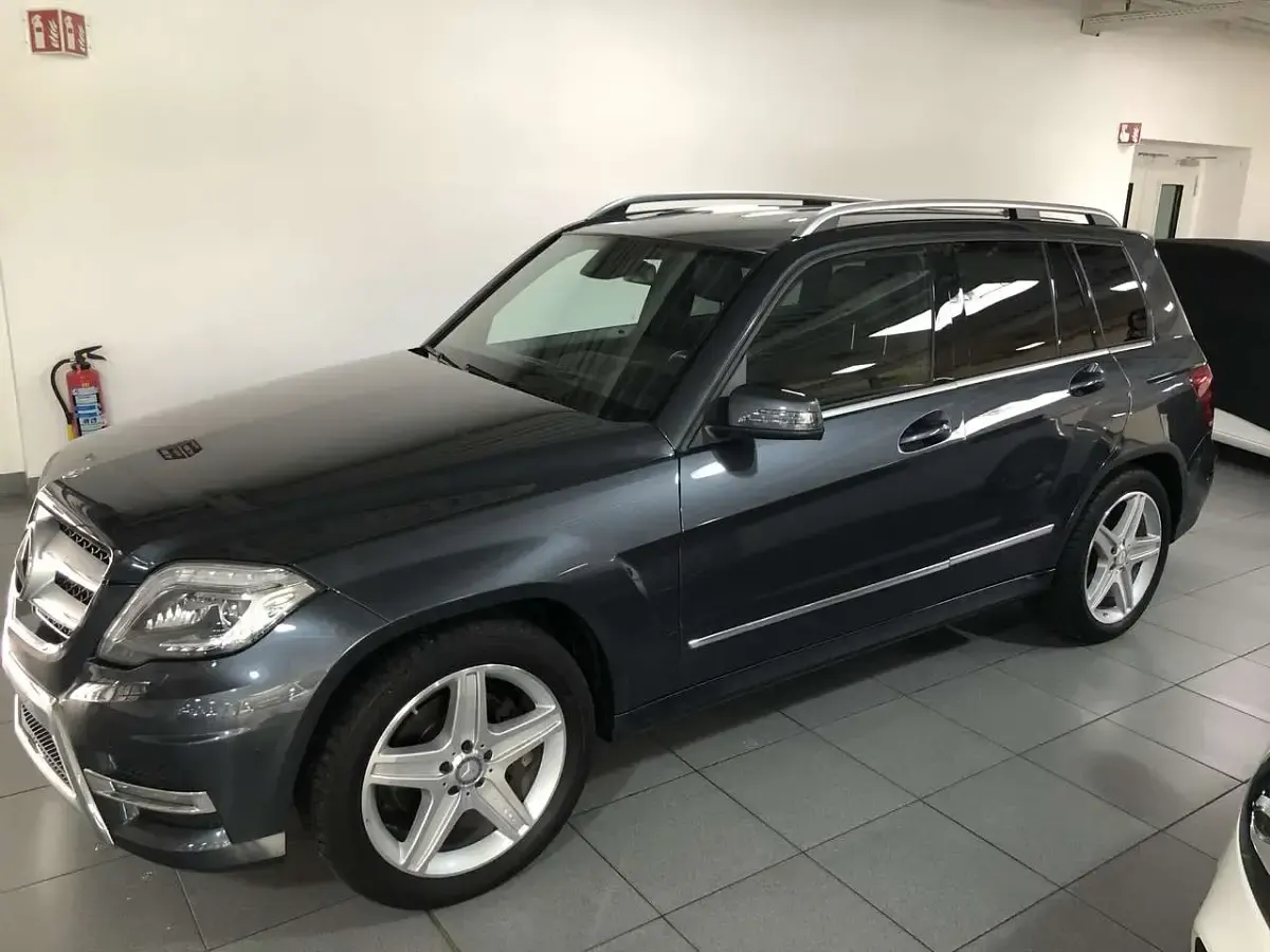Gebraucht Mercedes GLK250 AMG 204 PS (150 kW) 2014 Grau SUV