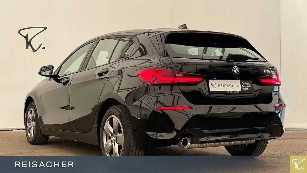 Gebraucht BMW 118 136 PS (100 kW) 2024 Schwarz Kleinwagen