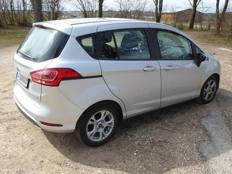Gebraucht Ford B-MAX SYNC Edition 101 PS (74 kW) 2014 Silber Van / Kleinbus