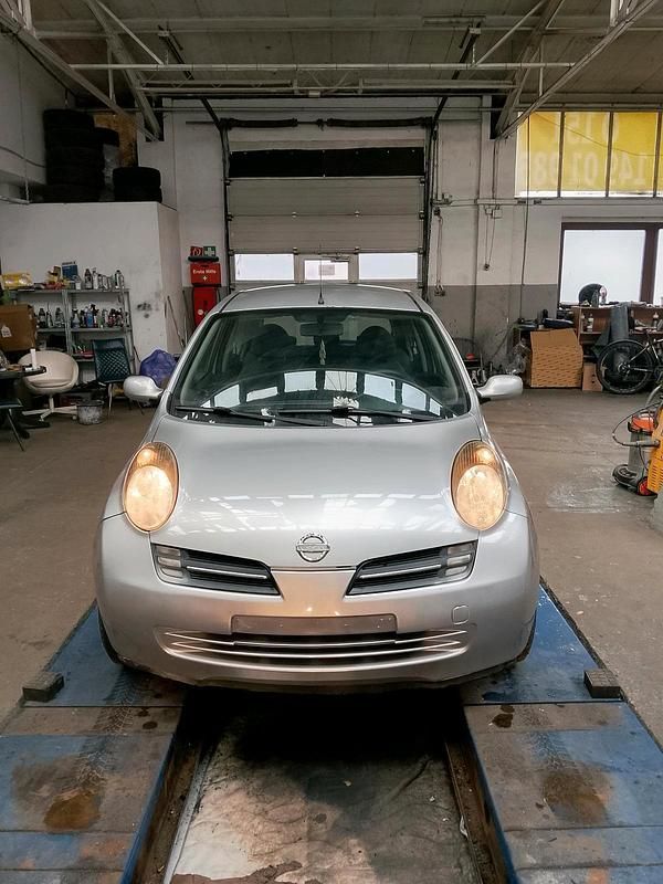 Gebraucht 2004 Nissan Micra Limousine | 1.399 € - Bild 1/4