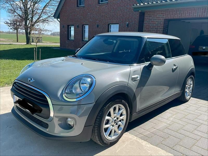 Second-hand Mini ONE 102 CP (75 kW) 2017 Gri Hatchback