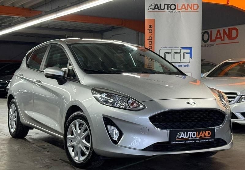 Silber Gebraucht 2018 Ford Fiesta Cool & Connect Limousine | 9.800 € (Fairer Preis) - Bild 1/4