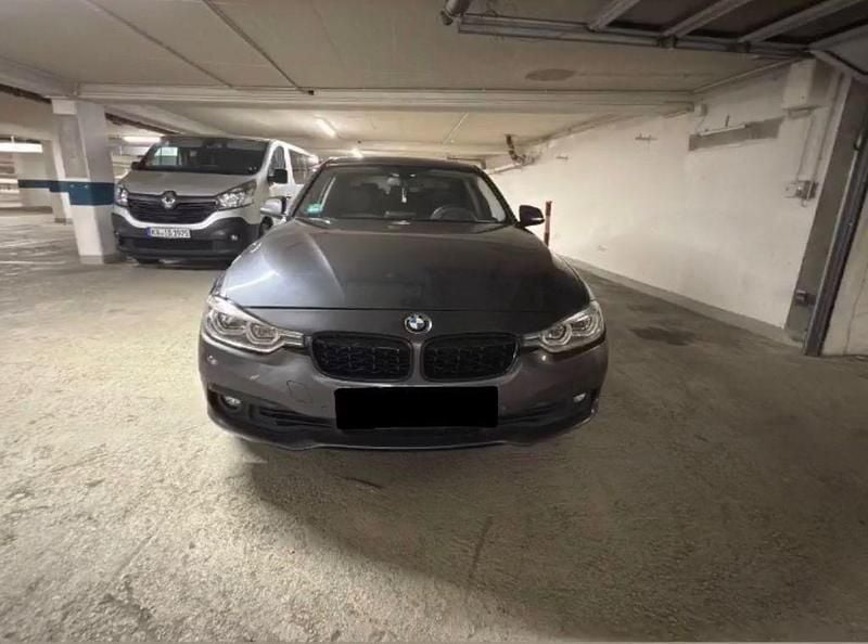 Second-hand BMW 320 184 CP (135 kW) 2017 Gri Berlinǎ