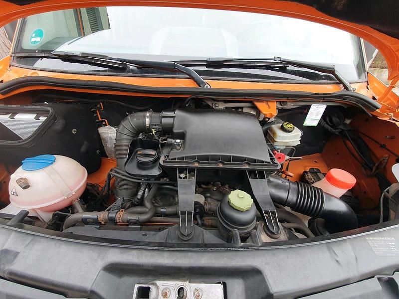 Gebraucht VW Crafter 140 PS (102 kW) 2012 Orange Van