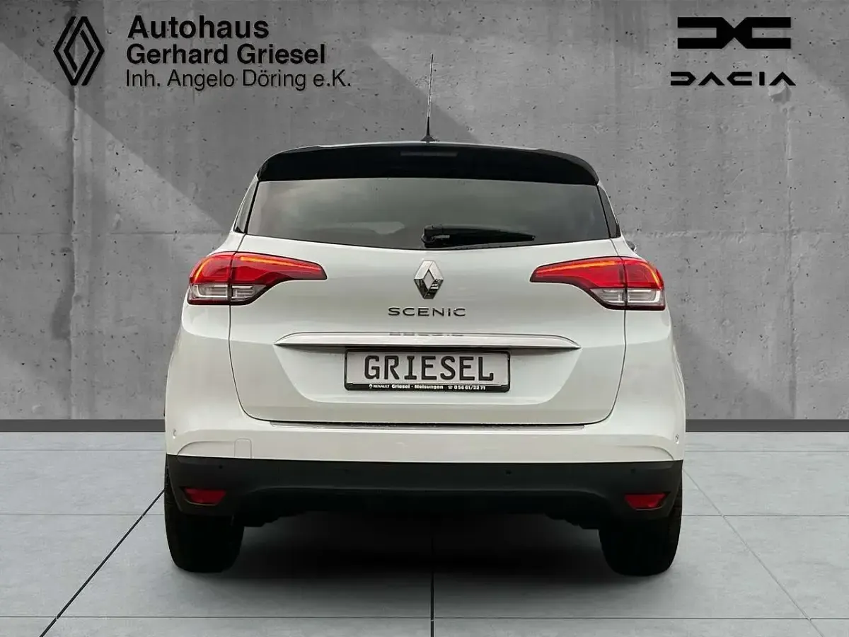 Gebraucht Renault Scénic IV Black Edition 140 PS (102 kW) 2020 Weiss qnc+schwarz gne Van / Kleinbus
