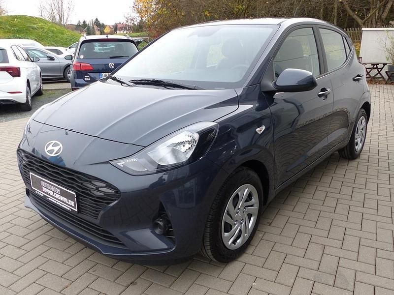 Gebraucht Hyundai i10 Select 63 PS (46 kW) 2025 Aurora grey / met Kleinwagen