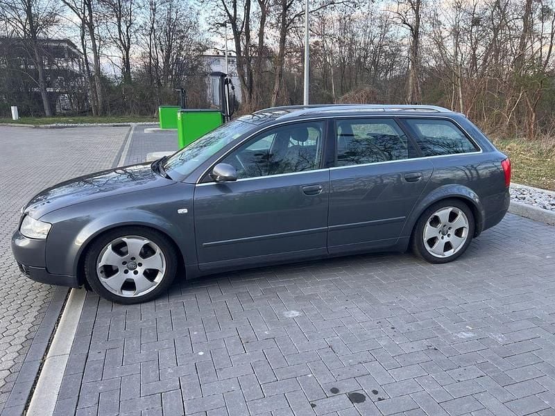 Gebraucht Audi A4 Performance 131 PS (96 kW) 2004 Grau Kombi