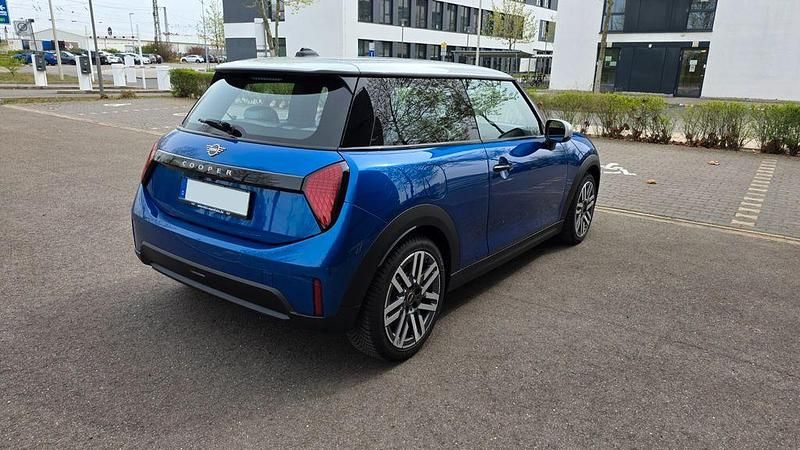 Occasion Mini Cooper 114 kW (156 ch) 2025 Bleue Citadine