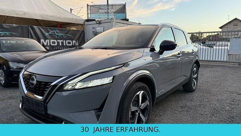Grau Gebraucht 2023 Nissan Qashqai N-Connecta SUV | 26.780 € (Fairer Preis) - Bild 1/4