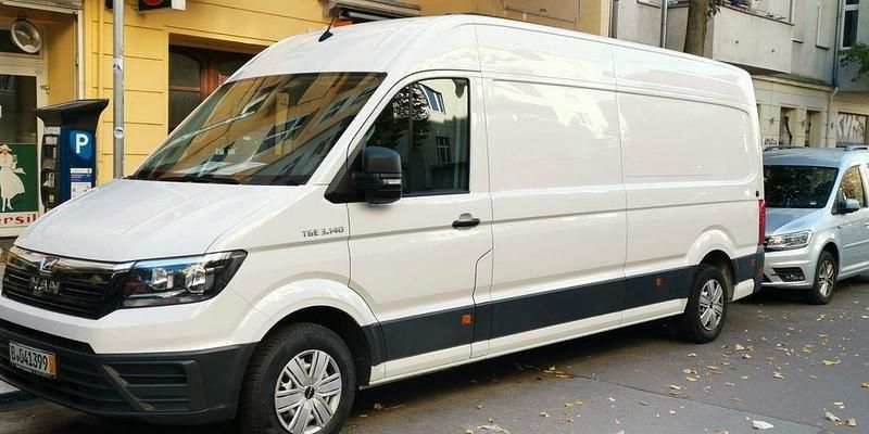 Weiß Gebraucht 2018 MAN TGE Van | 17.350 € (Etwas zu teuer) - Bild 1/4
